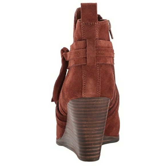 Stylish Lucky Brand Wedge Booties - Picture 4 of 8